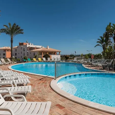 Sunny Escapes Albufeira