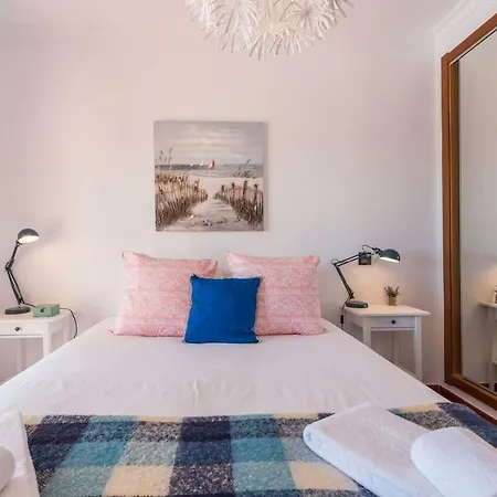 Sunny Escapes Appartement *